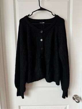 Fashion Nova Black Button-Front Knit Cardigan